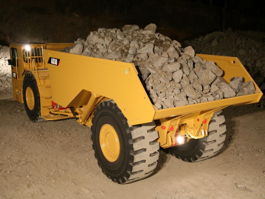 Caterpillar AD30 2012 года  (фото 2 из 3)